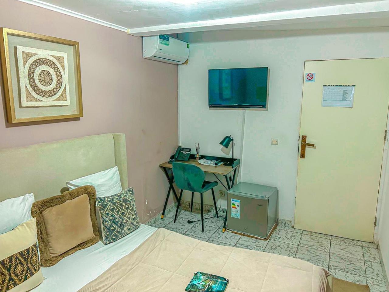 Residence Le Tali Libreville Exterior foto
